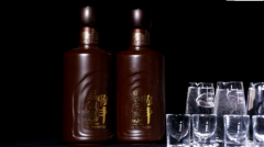 御麟山脚·洞泉酒家——吉林省洞泉酒业有限公司