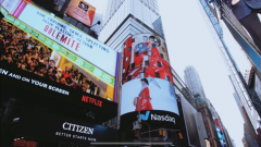 千山远黛荣登纳斯达克大屏，汉服国风燃爆纽约时代广场